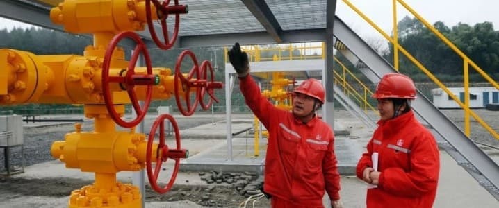 Китайский нефтяной мейджор Sinopec объявляет об открытии месторождений нефти и газа