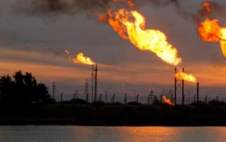 Добыча нефти в Ливии упала на 200 000 баррелей в сутки